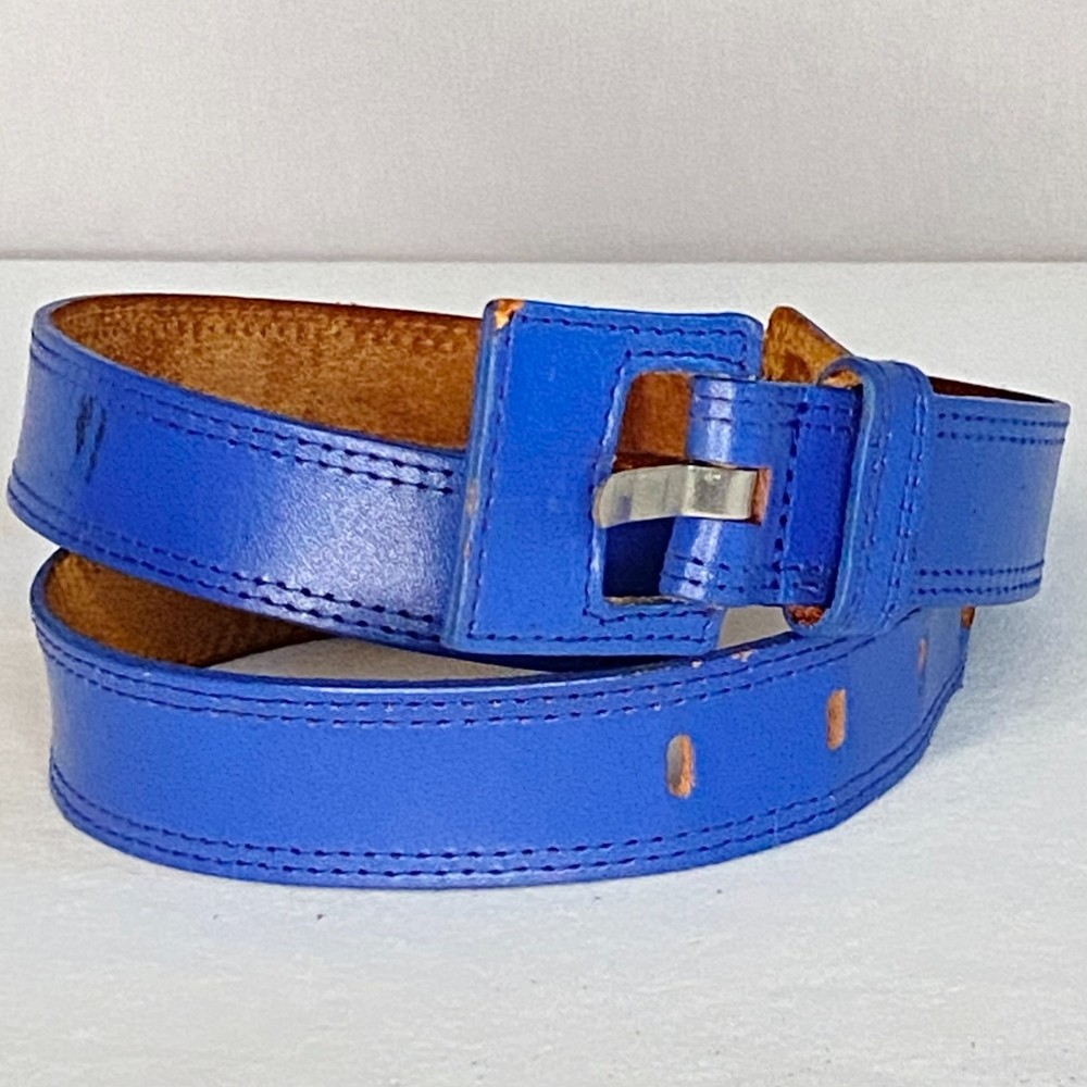 💎Vintage Omega Womens Belt Medium/Large Yale Blue Leather